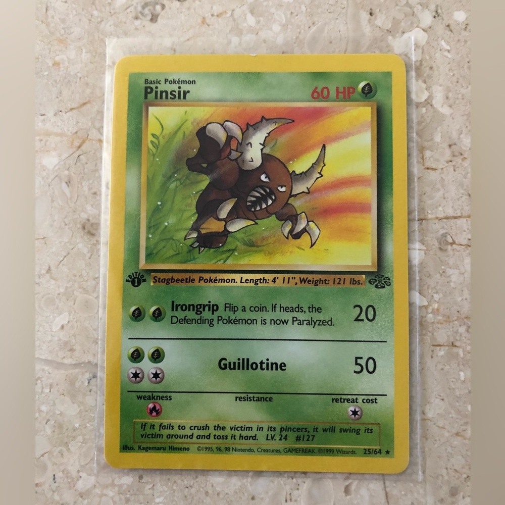 1990’s rare vintage 1st edition pinsir Pokémon card 25/64